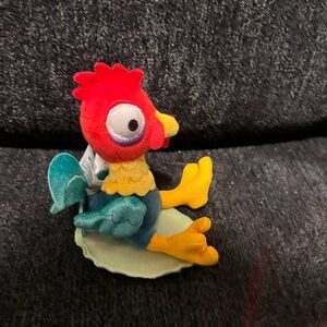 Disney Parks Moana Hei Hei the Chicken 5” Shoulder Pal Magnet Plush Nwot